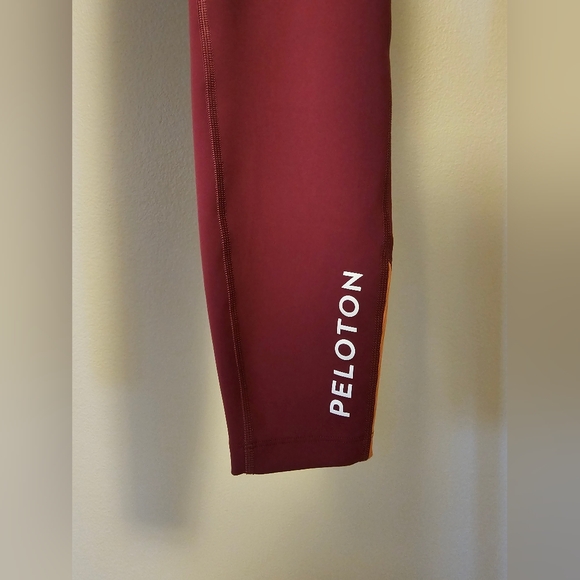 Women's Peleton Leggings - Picture 2 of 6